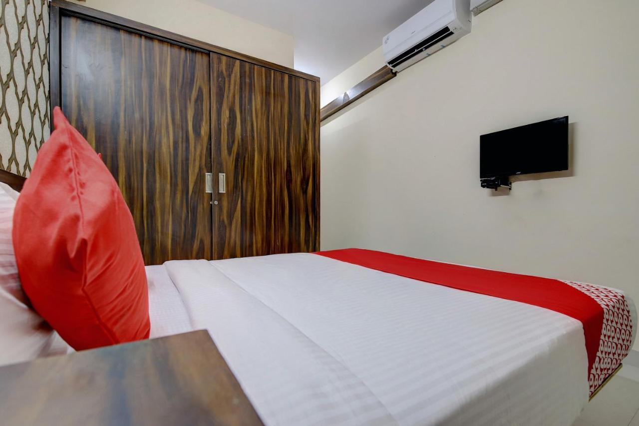 Oyo Flagship Varcity Pearl Near Nexus Mall Koramangala Bangalore Luaran gambar